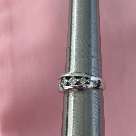 Sterling Silver With Cubic Zirconia Stones. Size 7 1/4 - Picture 5 of 7